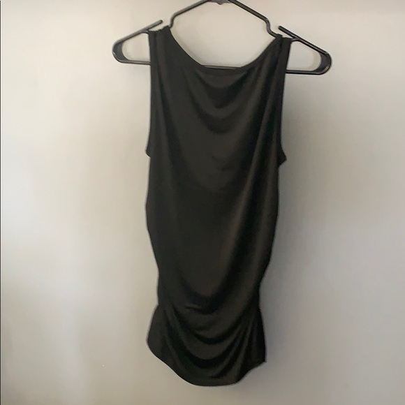 Sleeveless top - Picture 3 of 3